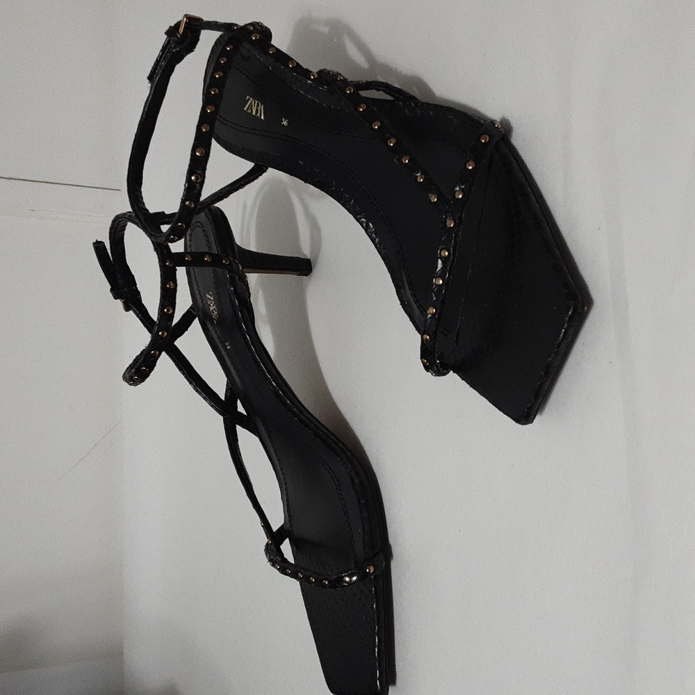 ZARA Studded Kitten 1.5" Slingback Heel Women:36 - Picture 2 of 8